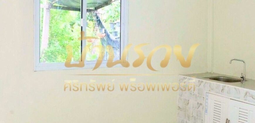 ทาวน์เฮ้าส์ 1 ชั้น หมู่บ้านไมตรีจิตร บางหญ้าแพรก ปู่เจ้า ใกล้รถไฟฟ้า สายสีเขียวสถานีสำโรง บ้านรีโนเวทใหม่ พร้อมเข้าอยู่