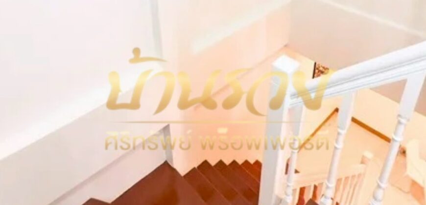 ทาวน์เฮ้าส์ 2 ชั้น หมู่บ้านนครทอง เพรสซิเดนท์ ถ.ตำหรุ-บางพลี ใกล้นิคมอุตสาหกรรมบางปู บ้านรีโนเวทใหม่