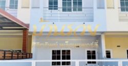 ทาวน์เฮ้าส์ 2 ชั้น หมู่บ้านเฟื่องฟ้า 17 เฟส 1 ซอยขจรวิทย์ ใกล้ทางด่วนกาญจนาภิเษก บ้านรีโนเวทใหม่ พร้อมเข้าอยู่