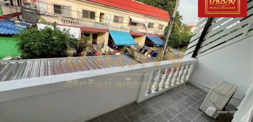 ทาวน์เฮ้าส์ 2 ชั้น #หลังมุม หมู่บ้านพระปิ่น 8 ซอยมังกร – แพรกษา ใกล้นิคมบางปู บ้านรีโนเวทใหม่ ใกล้นิคมบางปู