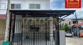 ทาวน์เฮ้าส์ 2 ชั้น #หลังมุม หมู่บ้านพระปิ่น 8 ซอยมังกร – แพรกษา ใกล้นิคมบางปู บ้านรีโนเวทใหม่ ใกล้นิคมบางปู