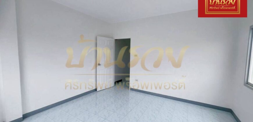 ทาวน์เฮ้าส์ 2 ชั้น #หลังมุม หมู่บ้านพระปิ่น 8 ซอยมังกร – แพรกษา ใกล้นิคมบางปู บ้านรีโนเวทใหม่ ใกล้นิคมบางปู