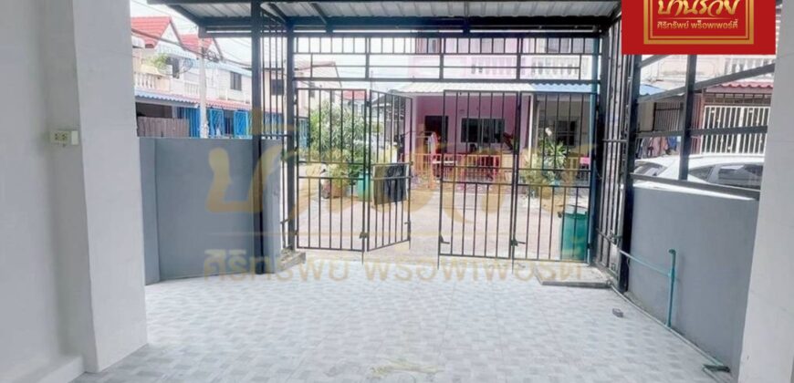 ทาวน์เฮ้าส์ 2 ชั้น #หลังมุม หมู่บ้านพระปิ่น 8 ซอยมังกร – แพรกษา ใกล้นิคมบางปู บ้านรีโนเวทใหม่ ใกล้นิคมบางปู