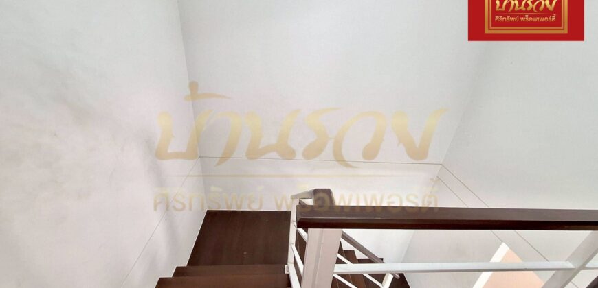 ทาวน์เฮ้าส์ 2 ชั้น หมู่บ้าน เดอะคอนเนค 10 แบริ่ง สเตชั่น ใกล้ห้าง Jass ศรีนครินทร์ พร้อมเข้าอยู่