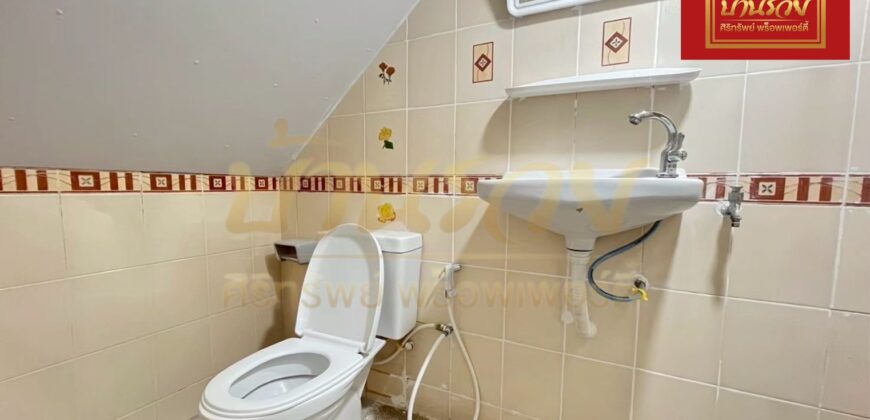 ทาวน์เฮ้าส์ 2 ชั้น หมู่บ้าน บารเมษฐ์ บางบ่อ-เทพารักษ์ กม. 24 ใกล้นิคมบางพลี ปรับปรุงใหม่ พร้อมเข้าอยู่