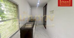 ทาวน์เฮ้าส์ 2 ชั้น หมู่บ้าน บารเมษฐ์ บางบ่อ-เทพารักษ์ กม. 24 ใกล้นิคมบางพลี ปรับปรุงใหม่ พร้อมเข้าอยู่