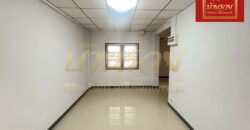 ทาวน์เฮ้าส์ 2 ชั้น หมู่บ้าน บารเมษฐ์ บางบ่อ-เทพารักษ์ กม. 24 ใกล้นิคมบางพลี ปรับปรุงใหม่ พร้อมเข้าอยู่