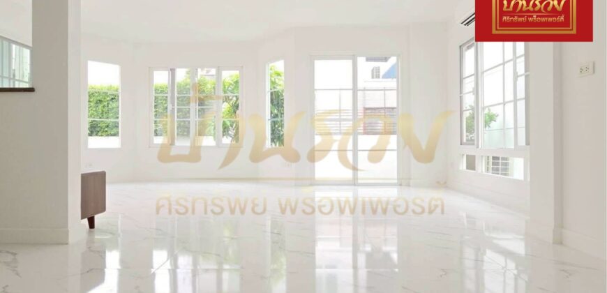 บ้านเดี่ยว 2 ชั้น หมู่บ้าน พฤกษ์ลดา บางพลี โครงการคุณภาพจาก Land & Houses ใกล้เมกาบางนา บ้านรีโนเวทใหม่พร้อมเข้าอยู่ สวยมาก