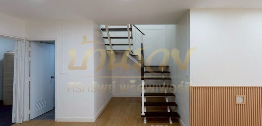 ทาวน์เฮ้าส์ 2 ชั้น หมู่บ้านพฤกษา 74/1 ศรีนครินทร์-เทพารักษ์ ซ.ทรัพย์บุญชัย 28 ใกล้สถานีรถไฟฟ้า รีโนเวทใหม่ทั้งหลัง