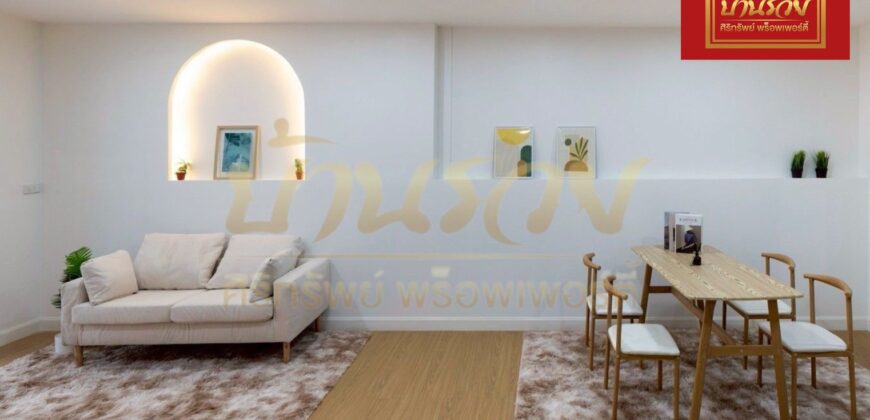 ทาวน์เฮ้าส์ 2 ชั้น หมู่บ้านพฤกษา 74/1 ศรีนครินทร์-เทพารักษ์ ซ.ทรัพย์บุญชัย 28 ใกล้สถานีรถไฟฟ้า รีโนเวทใหม่ทั้งหลัง