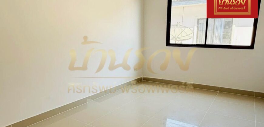 อาคารพาณิชย์ 3 ชั้น #ถนนเมน ทำเลดี หมู่บ้านธัญดา พาร์ควิลล์ 2 ใกล้นิคมอุตสาหกรรมบางปู บ้านรีโนเวทใหม่ทั้งหลัง พร้อมเข้าอยู่