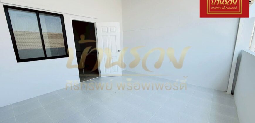 อาคารพาณิชย์ 3 ชั้น #ถนนเมน ทำเลดี หมู่บ้านธัญดา พาร์ควิลล์ 2 ใกล้นิคมอุตสาหกรรมบางปู บ้านรีโนเวทใหม่ทั้งหลัง พร้อมเข้าอยู่