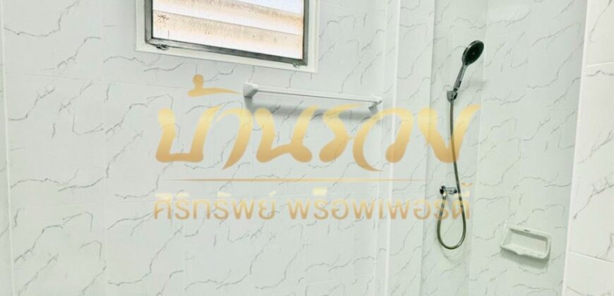 ทาวน์เฮ้าส์ 2 ชั้น #หลังมุม หมู่บ้าน นครทองซิตี้ คลองอาเสี่ย ใกล้นิคมอุตสาหกรรมบางปู บ้านตกแต่งใหม่ พร้อมเข้าอยู่