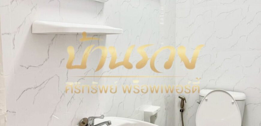 ทาวน์เฮ้าส์ 2 ชั้น #หลังมุม หมู่บ้าน นครทองซิตี้ คลองอาเสี่ย ใกล้นิคมอุตสาหกรรมบางปู บ้านตกแต่งใหม่ พร้อมเข้าอยู่