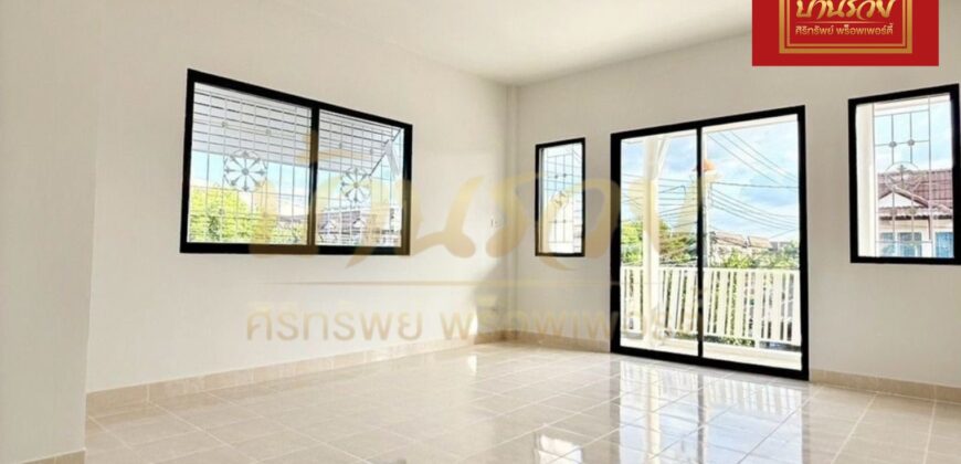 ทาวน์เฮ้าส์ 2 ชั้น #หลังมุม หมู่บ้าน นครทองซิตี้ คลองอาเสี่ย ใกล้นิคมอุตสาหกรรมบางปู บ้านตกแต่งใหม่ พร้อมเข้าอยู่