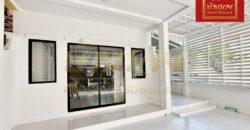 ทาวน์เฮ้าส์ 2 ชั้น #หลังมุม หมู่บ้าน นครทองซิตี้ คลองอาเสี่ย ใกล้นิคมอุตสาหกรรมบางปู บ้านตกแต่งใหม่ พร้อมเข้าอยู่