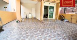 บ้านแฝด 2 ชั้น หมู่บ้าน ปัญฐิญา เเพรกษา ใกล้นิคมอุตสาหกรรมบางปู ตกแต่งพร้อมอยู่อาศัย