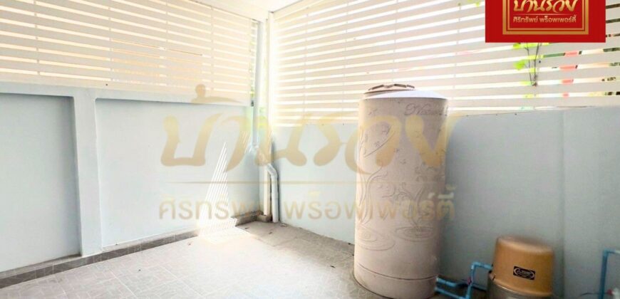 ทาวน์โฮม 3 ชั้น หมู่บ้าน ลัลลี่วิลล์2 ซอยมังกร – เทพารักษ์ บ้านรีโนเวทใหม่ทั้งหลัง ใกล้ทางด่วนกาญจนาภิเษก พร้อมเข้าอยู่