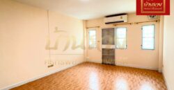 ทาวน์โฮม 3 ชั้น หมู่บ้าน ลัลลี่วิลล์2 ซอยมังกร – เทพารักษ์ บ้านรีโนเวทใหม่ทั้งหลัง ใกล้ทางด่วนกาญจนาภิเษก พร้อมเข้าอยู่