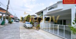 ทาวน์เฮ้าส์ 2 ชั้น หมู่บ้านพาร์คแกลเลอรี่ ซ.ศรีด่าน 22 ถนนศรีนครินทร์ รีโนเวทพร้อมอยู่ ใกล้รถไฟฟ้าสายสีเหลือง