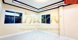 บ้านเดี่ยว 2 ชั้น หมู่บ้าน ลลิล ศรีนครินทร์-เทพารักษ์ (Baan Lalin In the park Srinakarin – Teparak) #ทำเลใกล้สวนสาธารณะ ซอยมังกร บ้านรีโนเวทใหม่ทั้งหลัง ใกล้ทางด่วนกาญจนาฯ พร้อมเข้าอยู่