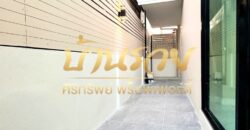 บ้านเดี่ยว 2 ชั้น หมู่บ้าน ลลิล ศรีนครินทร์-เทพารักษ์ (Baan Lalin In the park Srinakarin – Teparak) #ทำเลใกล้สวนสาธารณะ ซอยมังกร บ้านรีโนเวทใหม่ทั้งหลัง ใกล้ทางด่วนกาญจนาฯ พร้อมเข้าอยู่