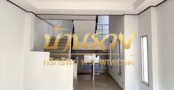 บ้านแฝด 2 ชั้น หมู่บ้านกราฟฟิคเพลส ถนนเทพารักษ์ กม.22 ใกล้โลตัสเทพารักษ์ พร้อมเข้าอยู่
