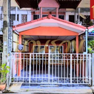 🏠 ทาวน์เฮ้าส์ 2 ชั้น #ถนนเมน หมู่บ้านชุติมา ซอยมังกร-แพรกษา ใกล้จุดขึ้น-ลงทางด่วนกาญจนาฯ ขายตามสภาพ