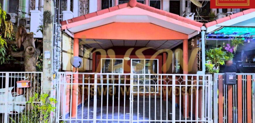 ทาวน์เฮ้าส์ 2 ชั้น #ถนนเมน หมู่บ้านชุติมา ซอยมังกร-แพรกษา ใกล้จุดขึ้น-ลงทางด่วนกาญจนาฯ ขายตามสภาพ