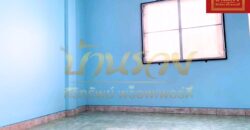 ทาวน์เฮ้าส์ 2 ชั้น #ถนนเมน หมู่บ้านชุติมา ซอยมังกร-แพรกษา ใกล้จุดขึ้น-ลงทางด่วนกาญจนาฯ ขายตามสภาพ