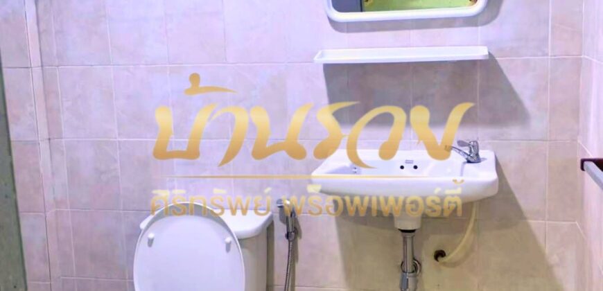 ทาวน์เฮ้าส์ 2 ชั้น #ถนนเมน หมู่บ้านชุติมา ซอยมังกร-แพรกษา ใกล้จุดขึ้น-ลงทางด่วนกาญจนาฯ ขายตามสภาพ