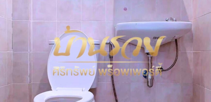 ทาวน์เฮ้าส์ 2 ชั้น #ถนนเมน หมู่บ้านชุติมา ซอยมังกร-แพรกษา ใกล้จุดขึ้น-ลงทางด่วนกาญจนาฯ ขายตามสภาพ