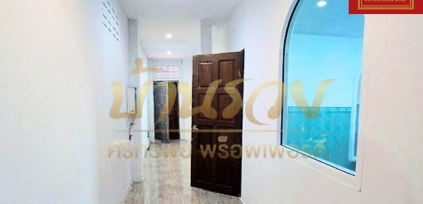 บ้านเดี่ยว 2 ชั้น หมู่บ้าน #ถนนเมน หมู่บ้าน เฟื่องฟ้า 10 ซอยมังกร-แพรกษา ใกล้จุดขึ้น-ลงทางด่วนกาญจนาฯ พร้อมเข้าอยู่