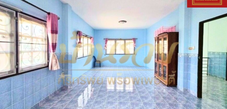 บ้านเดี่ยว 2 ชั้น หมู่บ้าน #ถนนเมน หมู่บ้าน เฟื่องฟ้า 10 ซอยมังกร-แพรกษา ใกล้จุดขึ้น-ลงทางด่วนกาญจนาฯ พร้อมเข้าอยู่