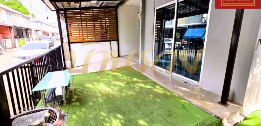 ทาวน์เฮ้าส์ 2 ชั้น #หลังมุม หมู่บ้านพฤกษา 136 แพรกษา–สุขุมวิท ทำเลดี ใกล้จุดขึ้น-ลงทางด่วนกาญจนา พร้อมเข้าอยู่