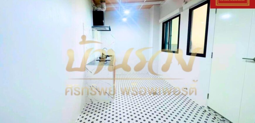 ทาวน์เฮ้าส์ 2 ชั้น หมู่บ้าน พลีโน่ สาทร- สุขสวัสดิ์ #ต้นโครงการ ใกล้รถไฟฟ้า บ้านรีโนเวทใหม่ พร้อมเข้าอยู่