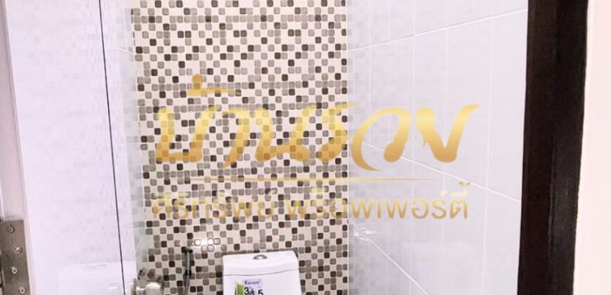 ทาวน์เฮ้าส์ 2 ชั้น หมู่บ้าน ทวีทอง 1 ถนนเทพารักษ์-ศรีนครินทร์ ใกล้รถไฟฟ้า BTS สถานีทิพวัล บ้านรีโนเวทใหม่ทั้งหลัง