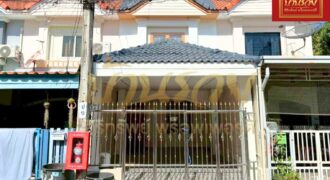 ทาวน์เฮ้าส์ 2 ชั้น หมู่บ้าน พฤกษา 28/1 นิคมบางปู ถนนแพรกษา บ้านรีโนเวทเปลี่ยนวัสดุใหม่ พร้อมเข้าอยู่