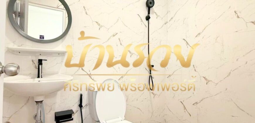 ทาวน์เฮ้าส์ 2 ชั้น หมู่บ้าน พฤกษา 28/1 นิคมบางปู ถนนแพรกษา บ้านรีโนเวทเปลี่ยนวัสดุใหม่ พร้อมเข้าอยู่