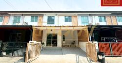 ทาวน์เฮ้าส์ 2 ชั้น หมู่บ้านพฤกษา 106/2 ถนนบางพลี – ตำหรุ ใกล้นิคมอุตสาหกรรมบางปู รีโนเวทพร้อมอยู่