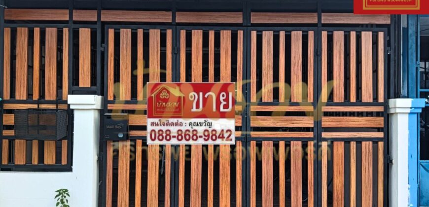 ทาวน์เฮ้าส์ 1 ชั้น หมู่บ้านบางปูวิลล่า ซอยโนรี ใกล้สถานีรถไฟฟ้าสายสีเขียว ของแถมเพียบ พร้อมเข้าอยู่