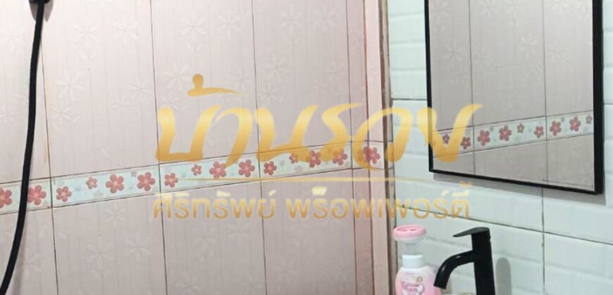 ทาวน์เฮ้าส์ 1 ชั้น หมู่บ้านบางปูวิลล่า ซอยโนรี ใกล้สถานีรถไฟฟ้าสายสีเขียว ของแถมเพียบ พร้อมเข้าอยู่