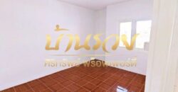 ทาวน์เฮ้าส์ 2 ชั้น หมู่บ้านพฤกษา 15 ถนนบางพลี – ตำหรุ ใกล้นิคมอุตสาหกรรมบางปู บ้านรีโนเวทใหม่