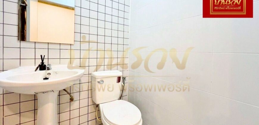 ทาวน์เฮ้าส์ 2 ชั้น หมู่บ้าน พฤกษา 47/2 ใกล้ทางด่วนกาญจนา บางนา-พระราม 2 บ้านรีโนเวทใหม่ พร้อมเข้าอยู่