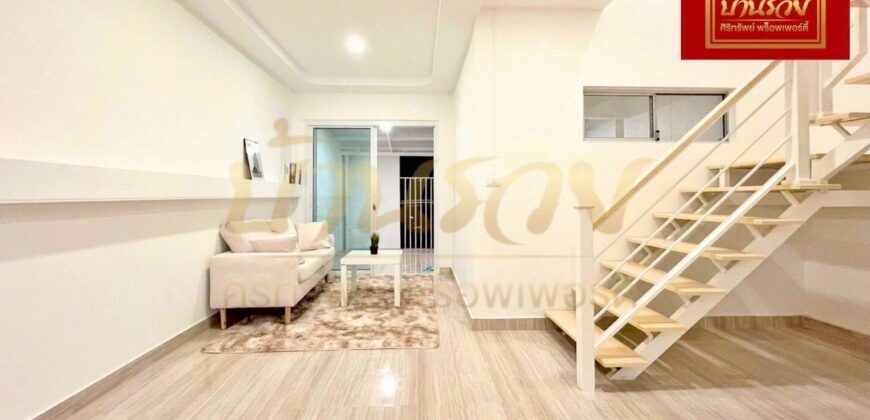 ทาวน์เฮ้าส์ 2 ชั้น หมู่บ้าน พฤกษา 47/2 ใกล้ทางด่วนกาญจนา บางนา-พระราม 2 บ้านรีโนเวทใหม่ พร้อมเข้าอยู่
