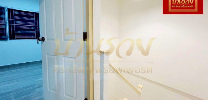 ทาวน์เฮ้าส์ 2 ชั้น หมู่บ้าน พฤกษา 47/2 ใกล้ทางด่วนกาญจนา บางนา-พระราม 2 บ้านรีโนเวทใหม่ พร้อมเข้าอยู่