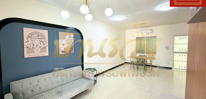 ทาวน์เฮ้าส์ 2 ชั้น หมู่บ้าน พฤกษา 62 หนามแดง – บางพลี-เทพารักษ์ ใกล้แหล่งอำนวยความสะดวก บ้านรีโนเวทใหม่พร้อมเข้าอยู่