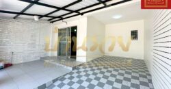 ทาวน์เฮ้าส์ 2 ชั้น หมู่บ้าน พฤกษา 62 หนามแดง – บางพลี-เทพารักษ์ ใกล้แหล่งอำนวยความสะดวก บ้านรีโนเวทใหม่พร้อมเข้าอยู่