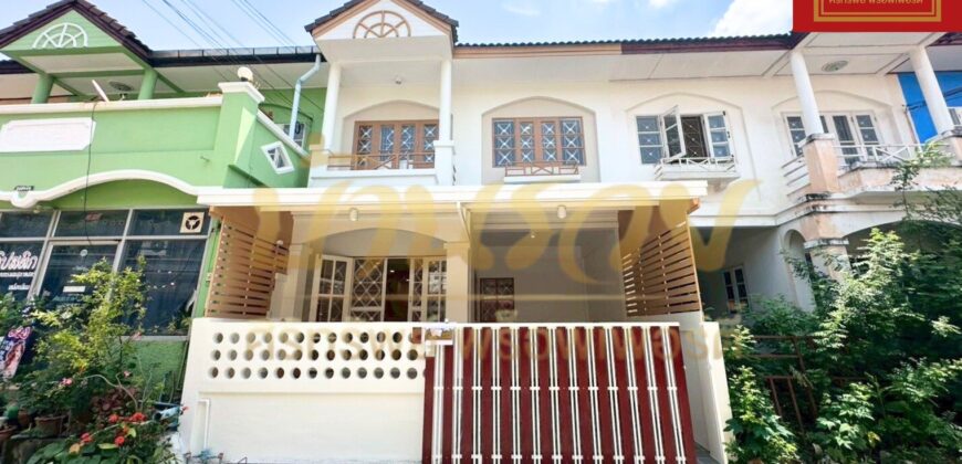 ทาวน์เฮ้าส์ 2 ชั้น หมู่บ้าน สุธาวี คลัสเตอร์ ใกล้สี่แยกบางพลี ถนนตำหรุ-คลองขุด บ้านรีโนเวทใหม่