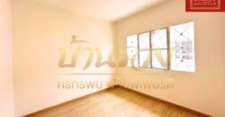 ทาวน์เฮ้าส์ 2 ชั้น หมู่บ้าน สุธาวี คลัสเตอร์ ใกล้สี่แยกบางพลี ถนนตำหรุ-คลองขุด บ้านรีโนเวทใหม่